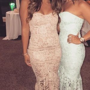 Lace scalloped missguided dress!